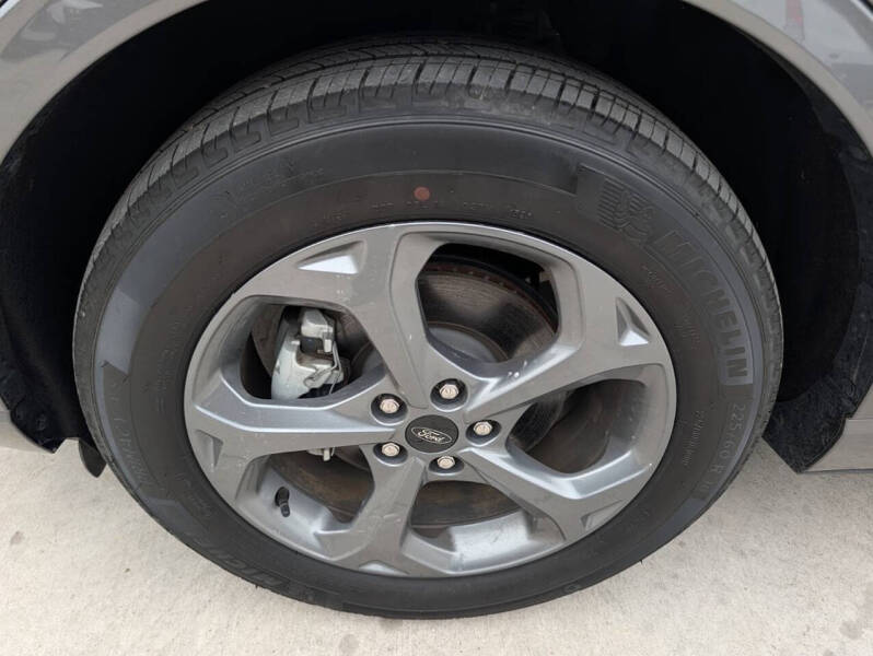 2023 Ford Escape Hybrid ST-Line Select