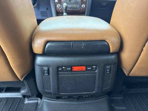 2017 Nissan Armada Platinum