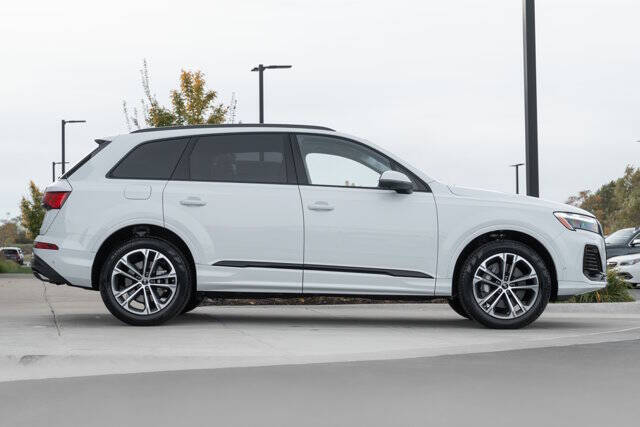 2025 Audi Q7 quattro Premium Plus 45 TFSI