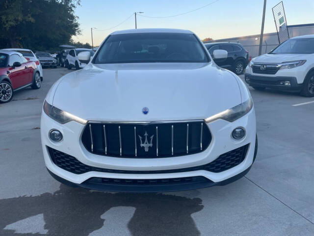 2018 Maserati Levante Base's photo