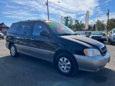 2005 Kia Sedona for sale at Issy Auto Sales in Portland OR