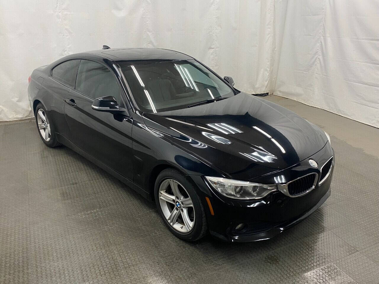 2014 BMW 4 Series 428i xDrive AWD 2dr Coupe SULEV - Black exterior view 2
