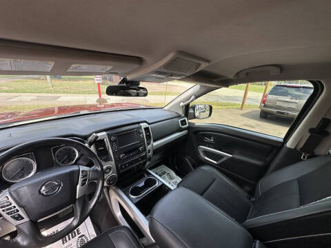 2017 Nissan Titan PRO-4X