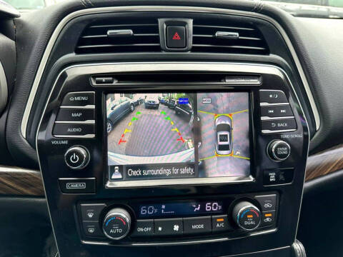 2016 Nissan Maxima Platinum