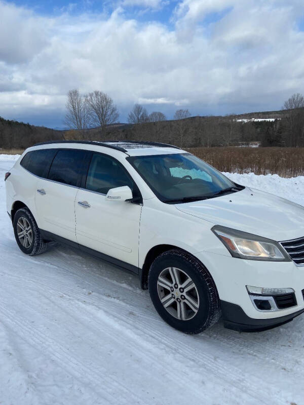 2015 Chevrolet Traverse 2LT's photo