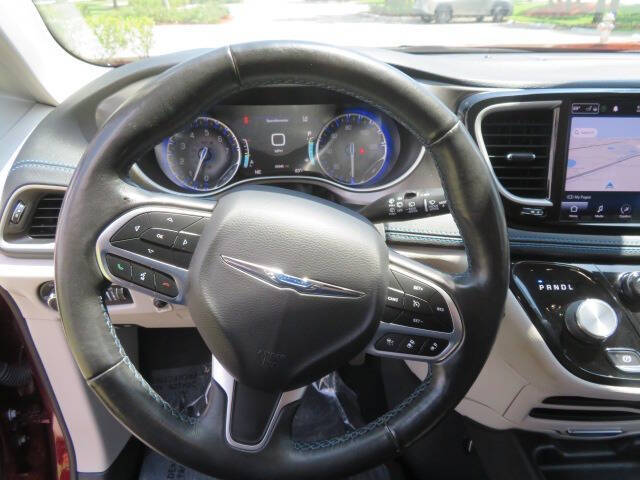 2021 Chrysler Pacifica Touring L