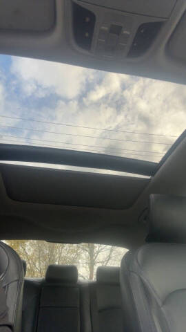 2017 Kia Cadenza Premium