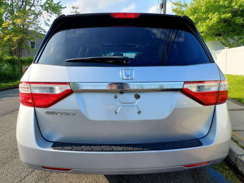 2011 Honda Odyssey EX-L w/DVD