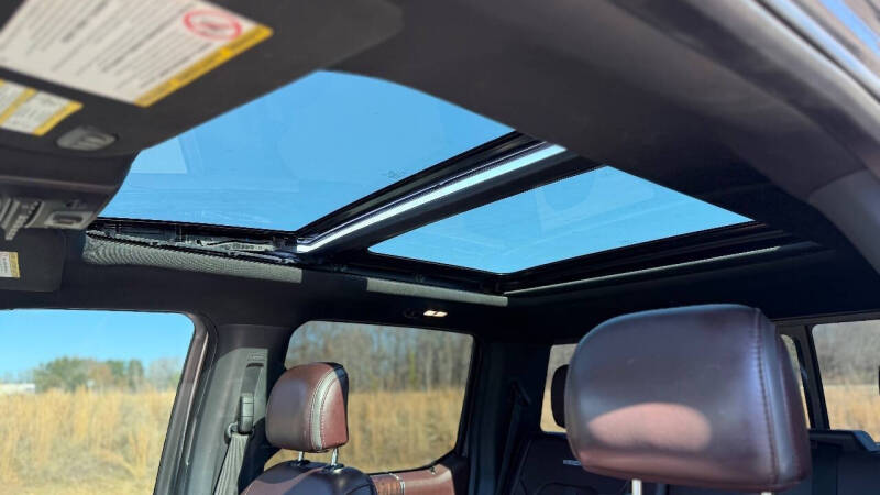 2017 Ford F-350 Super Duty Platinum