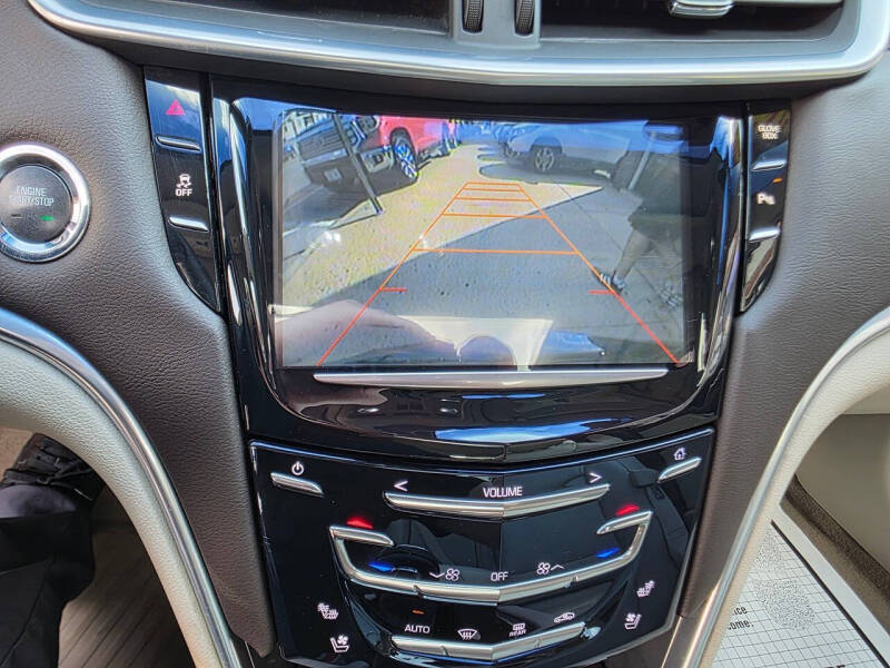2013 Cadillac XTS Luxury Collection