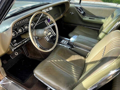 1965 Ford Thunderbird
