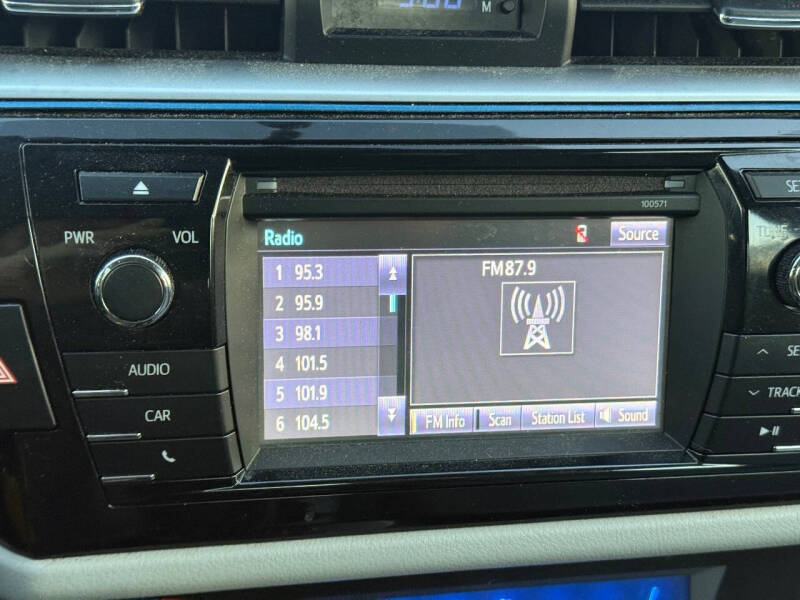 2016 Toyota Corolla LE