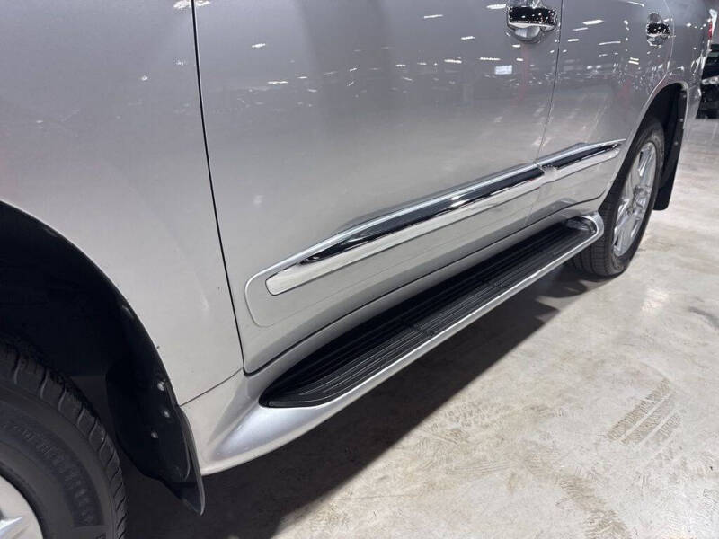 2014 Lexus LX 570