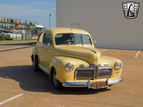 1942 Ford Super Deluxe