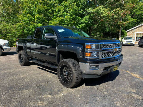 2015 Chevrolet Silverado 1500 for sale at Bladecki Auto LLC in Belmont NH