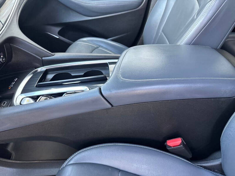2024 Buick Enclave Premium