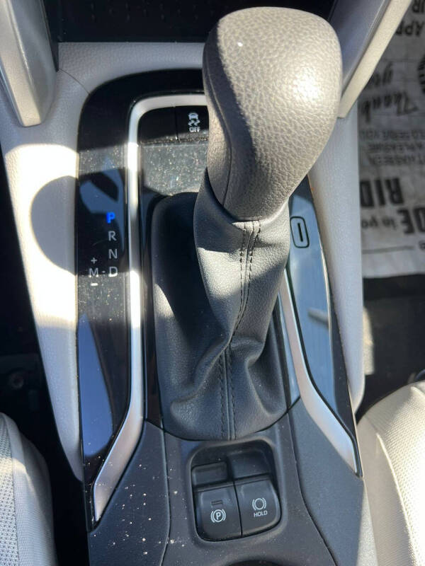 2024 Toyota Corolla Cross L