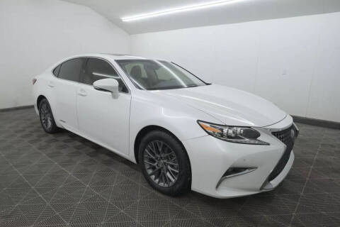 2017 Lexus ES 300h