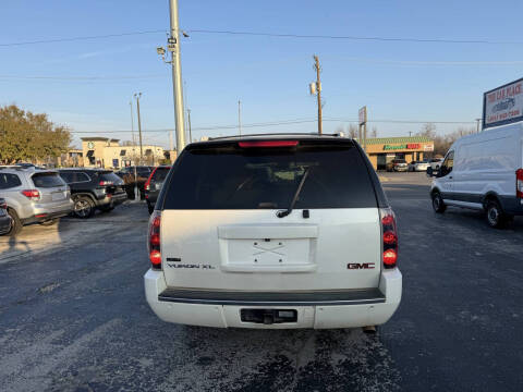 2011 GMC Yukon XL Denali