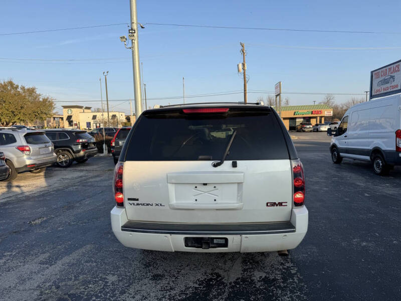 2011 GMC Yukon XL Denali