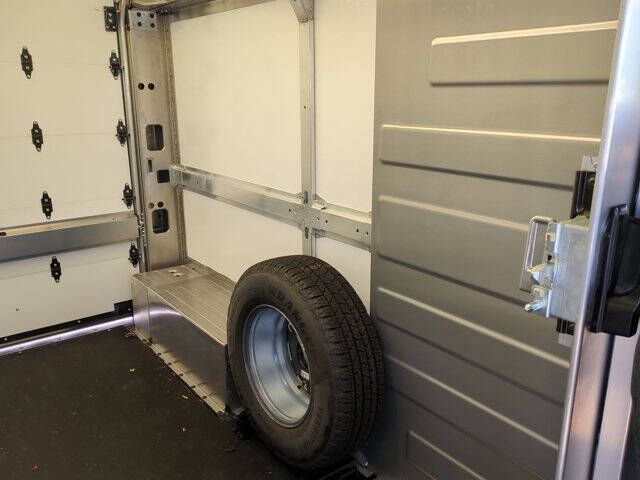 2025 Chevrolet BrightDrop 400