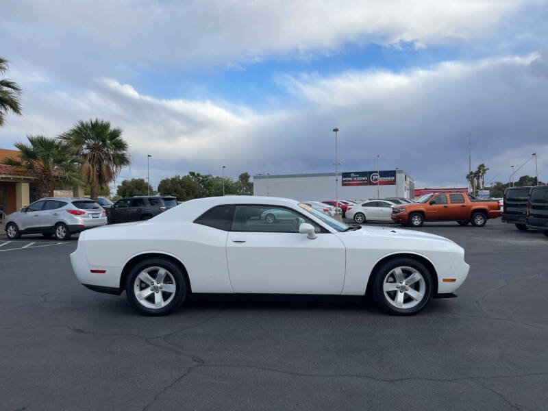 2012 Dodge Challenger SXT