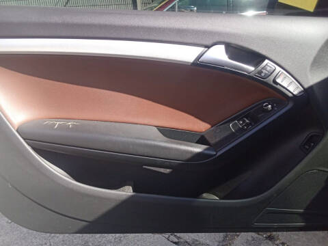 2012 Audi A5 2.0T quattro Premium Plus