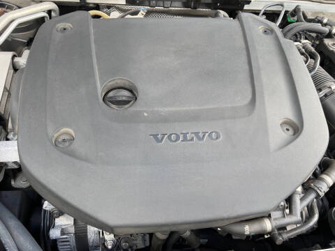 2023 Volvo S90 B6 Plus