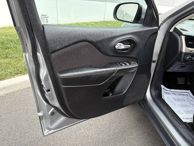 2016 Jeep Cherokee Latitude