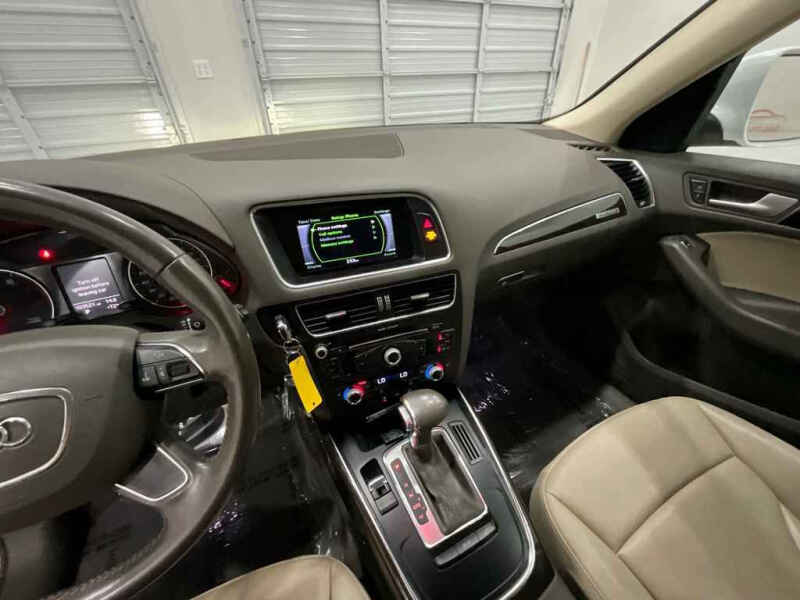 2014 Audi Q5 2.0T quattro Premium