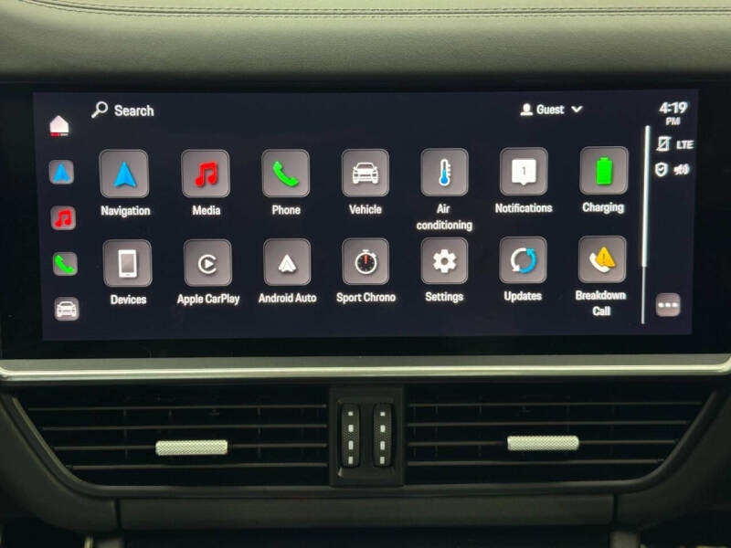 2022 Porsche Cayenne Turbo S E-Hybrid Coupe