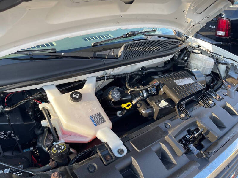 2019 GMC Savana 2500