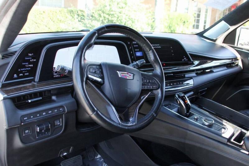 2023 Cadillac Escalade Sport Platinum