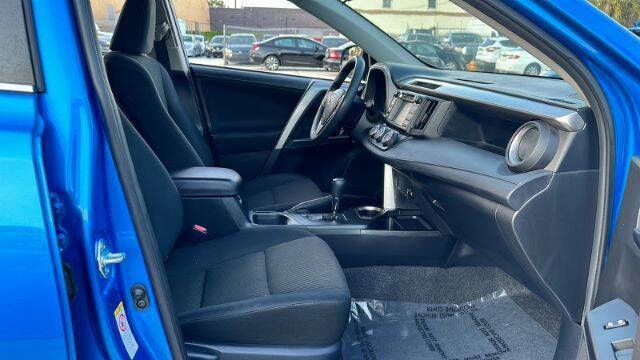 2017 Toyota RAV4 LE