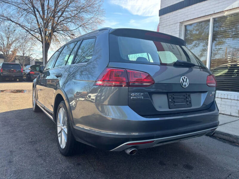 2017 Volkswagen Golf Alltrack