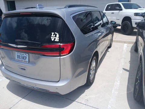 2021 Chrysler Pacifica Touring
