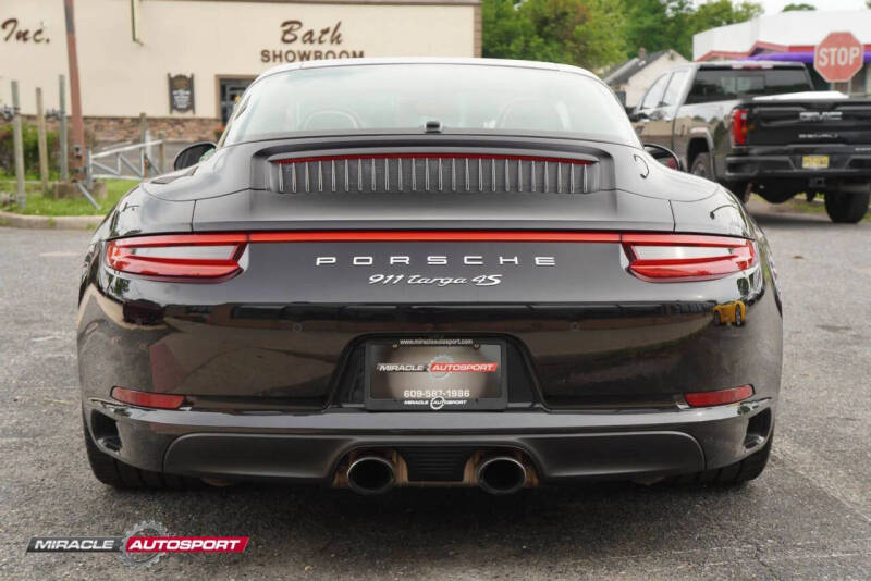 2018 Porsche 911