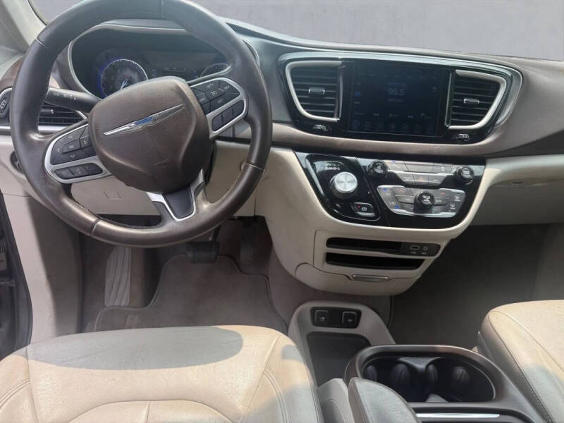 2017 Chrysler Pacifica