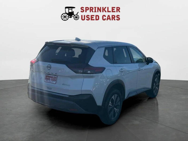 2022 Nissan Rogue SV