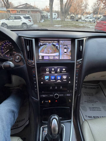 2015 Infiniti Q50 Premium