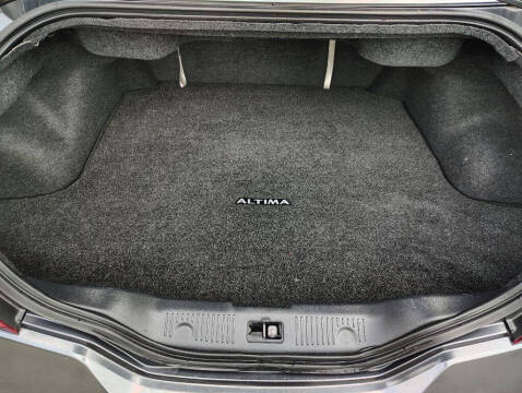 2010 Nissan Altima 3.5 SR