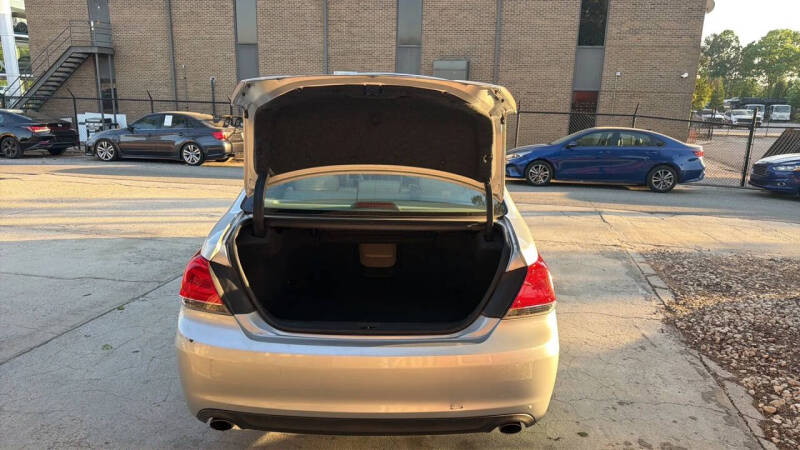 2011 Toyota Avalon