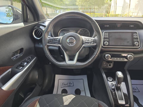 2018 Nissan Kicks SR