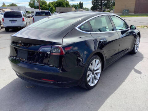2019 Tesla Model 3 Standard Range Plus