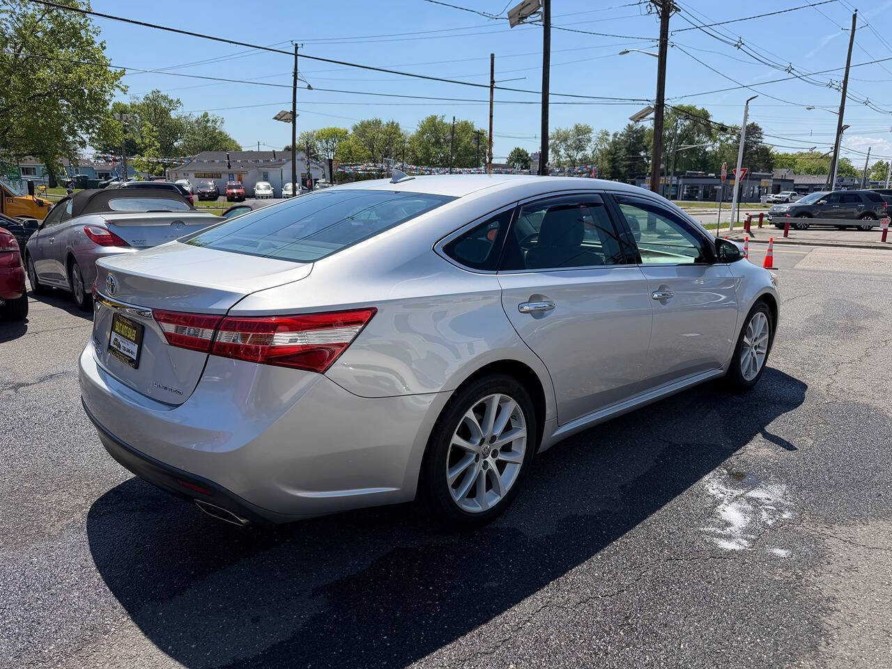 2013 Toyota Avalon 28