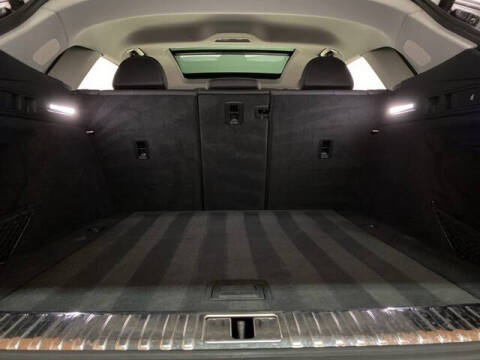 2023 Audi e-tron quattro Premium Plus