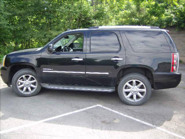 2011 GMC Yukon Denali