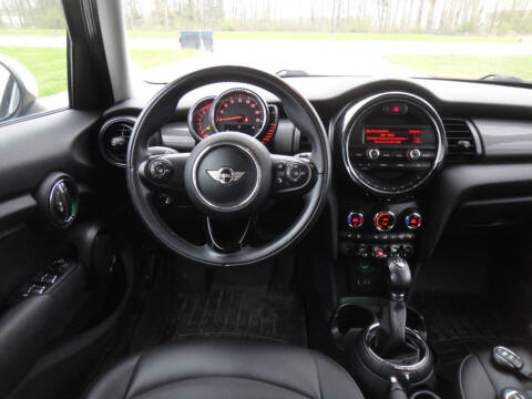 2015 MINI Hardtop 4 Door Cooper