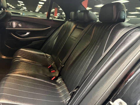 2019 Mercedes-Benz E-Class E 300