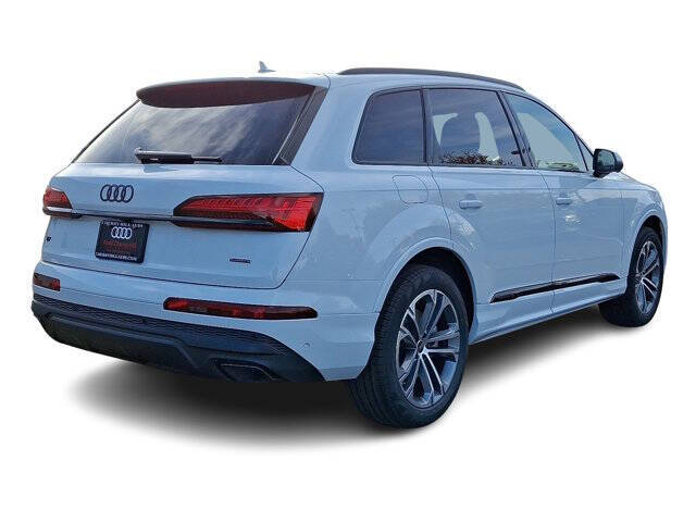 2026 Audi Q7 quattro Premium 45 TFSI